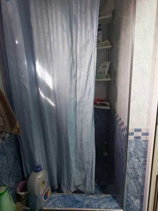 Юнусабад 6-квартал. 1-комнатная переделанная в 2-комнатную, звони !