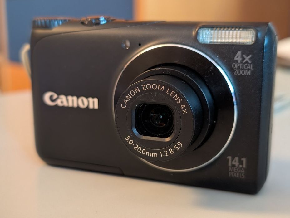 Apart Foto Canon A2200