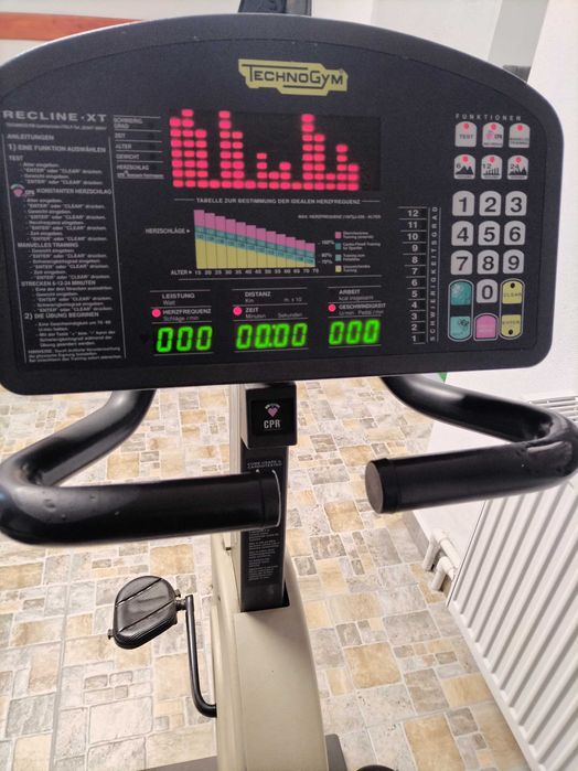 Bicicleta technogym