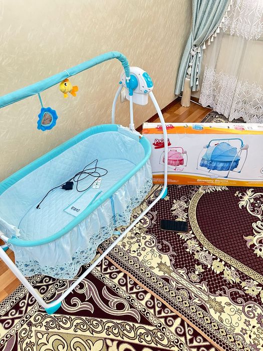 Качели Электрические как новый с коробкой