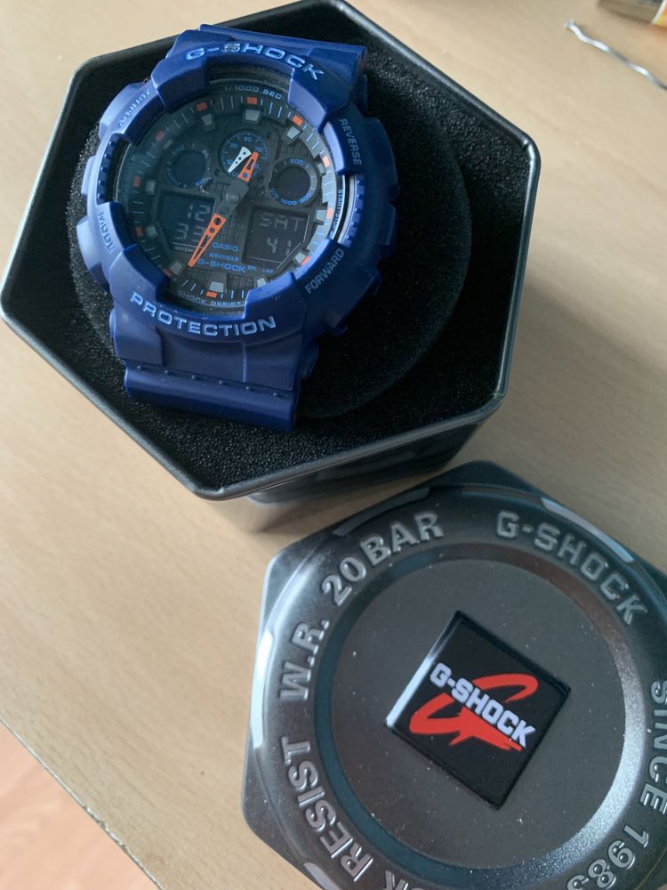 G-shock Casio часовник