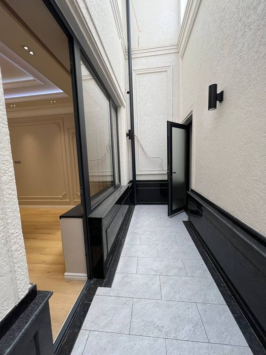 Продам евро дом Мирзо-Улугбекский районе Циалковском 2 сотки 3 уровня