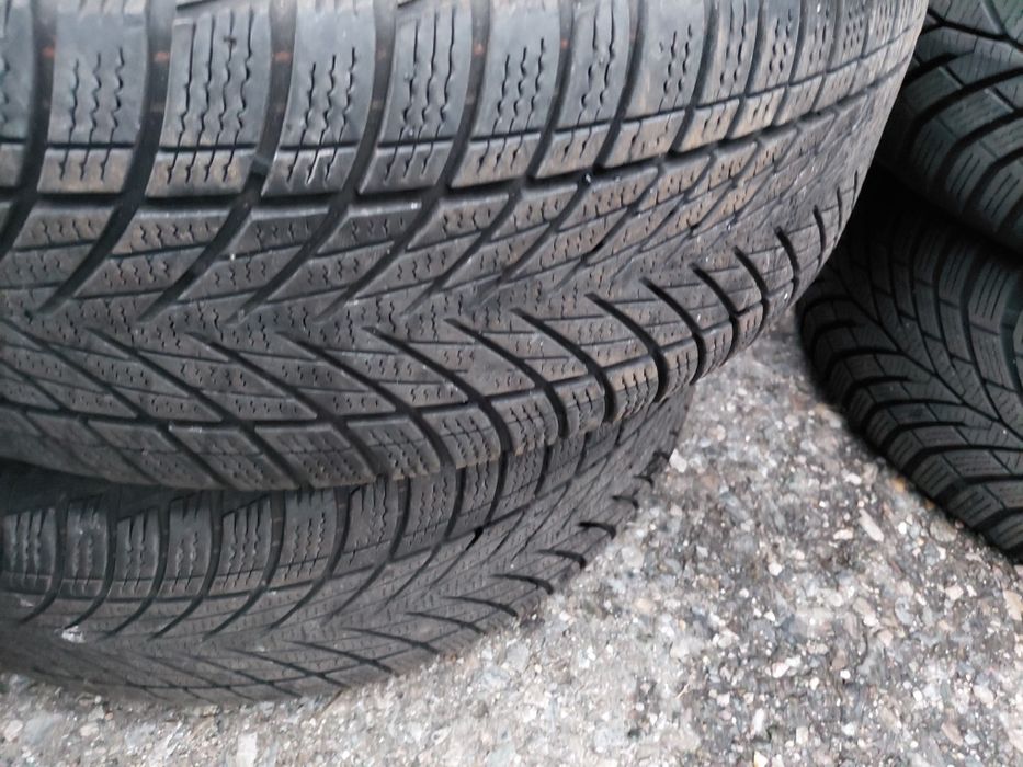 215/60/16" Goodyear 2бр.гуми дот2022