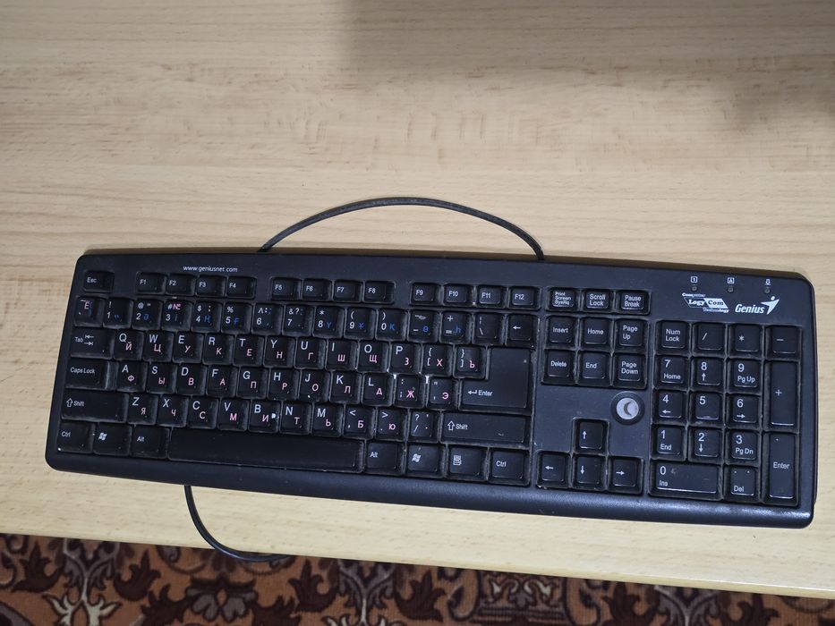 Продам две клавиатуры