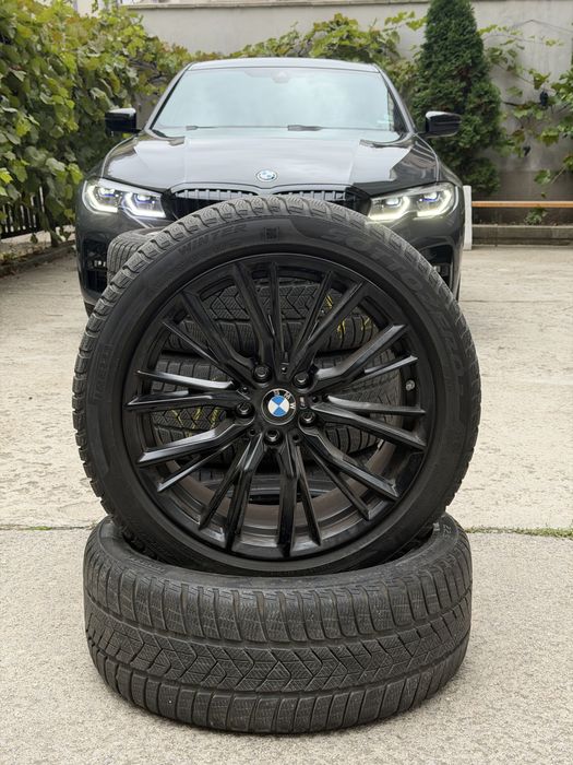 Гуми Зимни Pirelli Sottozero 3 Winter DOT 2121 225/45/18 RunFlat BMW
