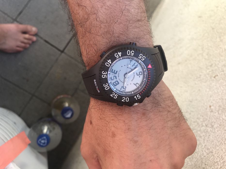 Ceas sector expander