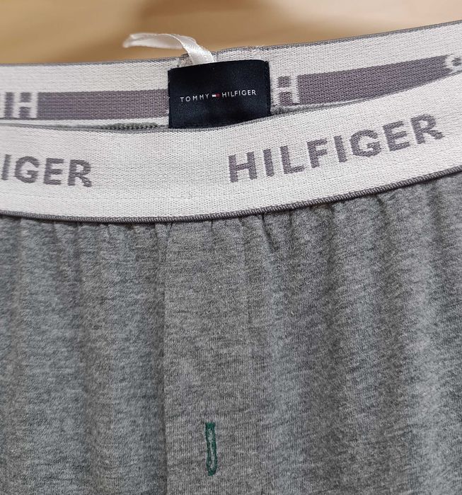 Tommy Hilfiger®-Много Запазено