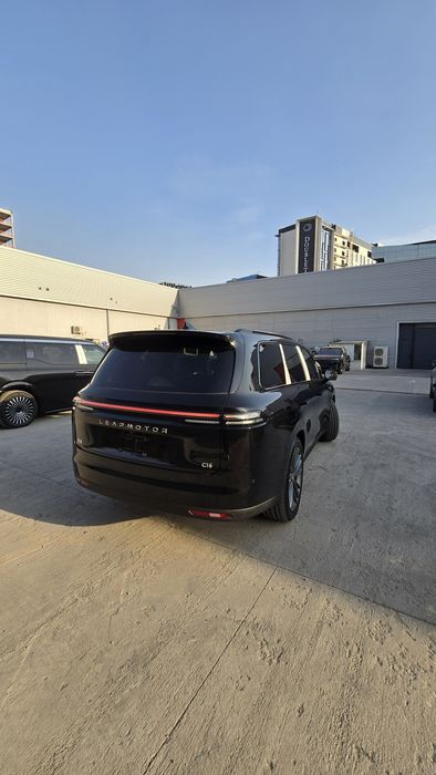 Leapmotor c16 гибрид restyling 2025 BYD dovri o'tdi.