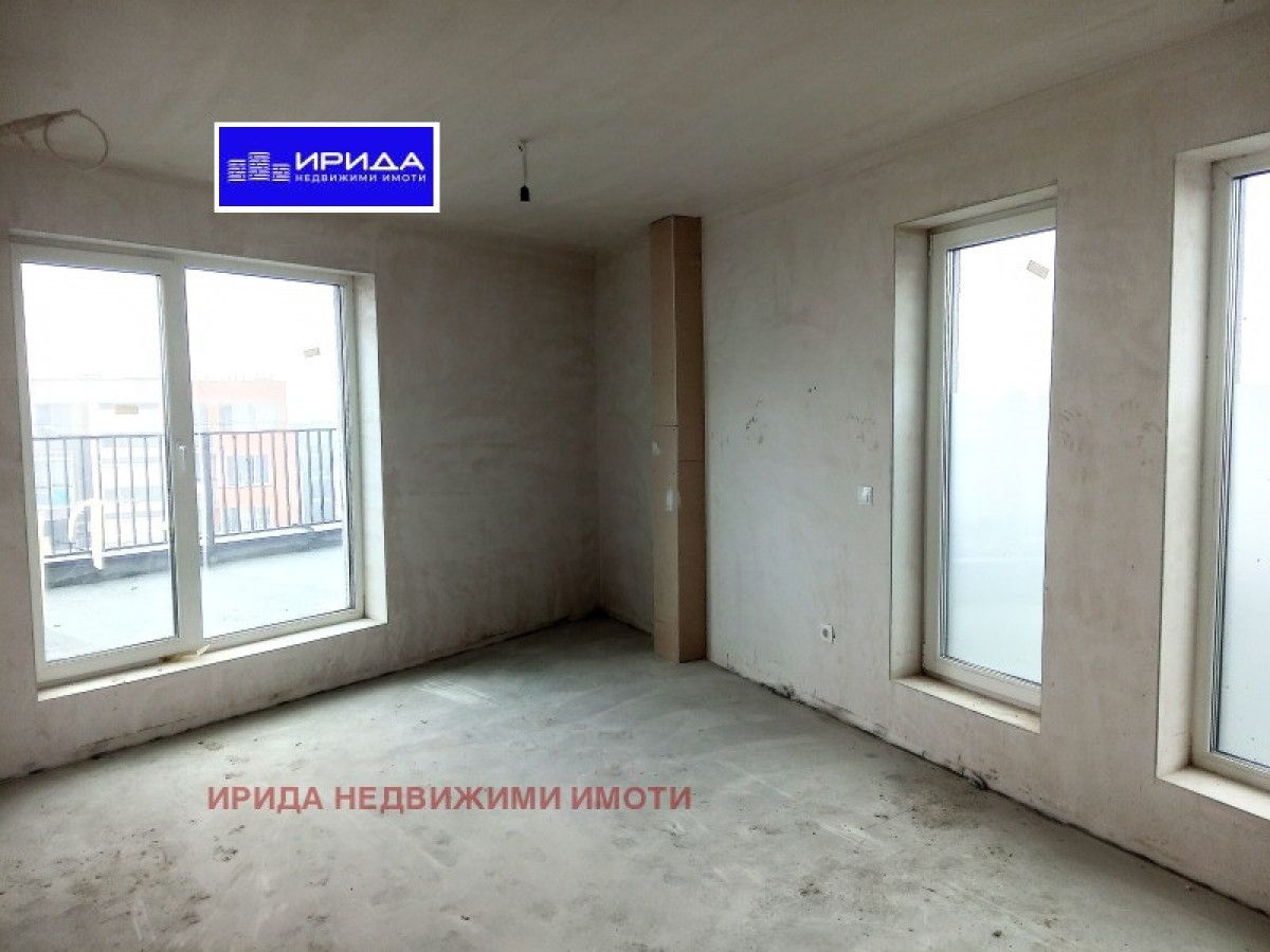 Двустаен апартамент в Люлин 5 с панорамна тераса 80 кв.м. с АКТ 15!