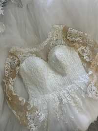 Булченска рокля Бяла