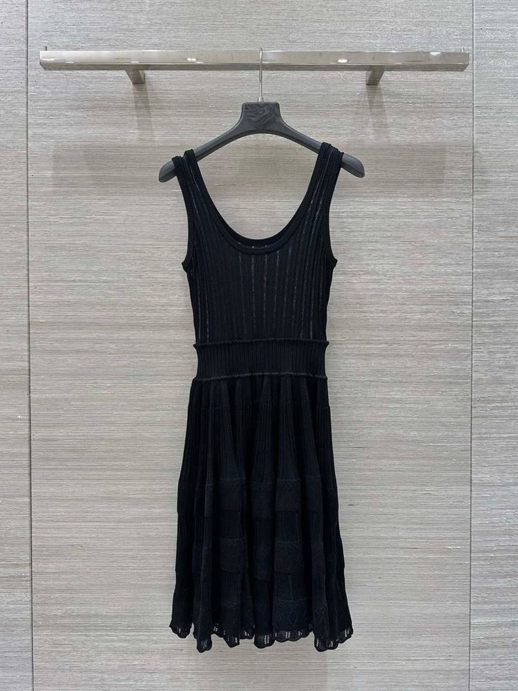 Рокли Dior, Alaia, Zimmermann