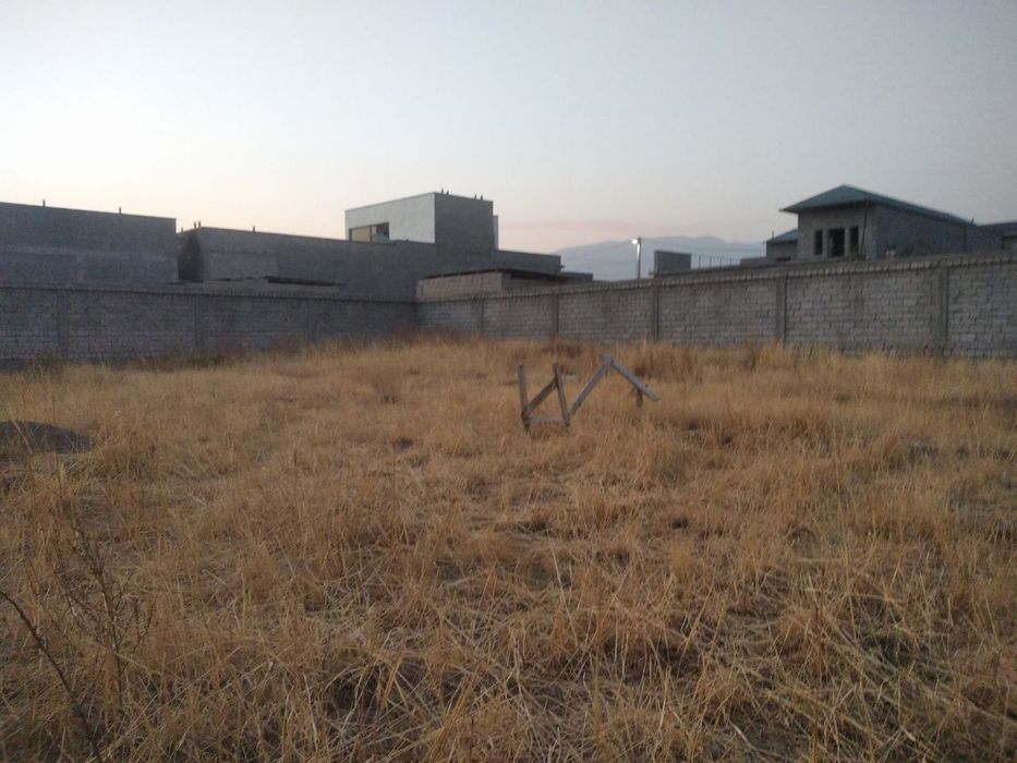 Дача учун ер сотилади 12 сотох