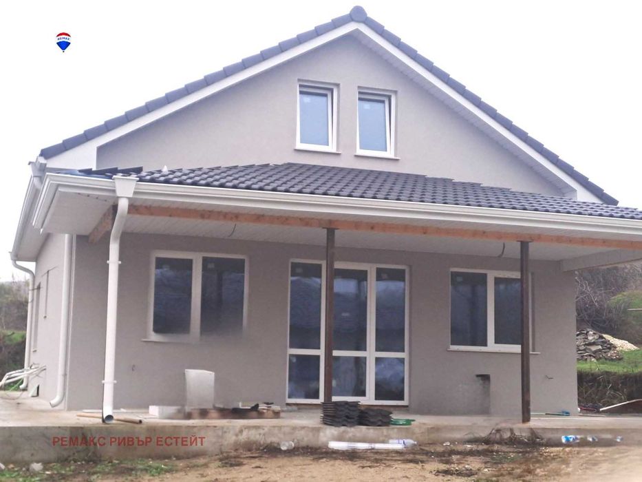 Къща на два етажа ново строителство с. Басарбово