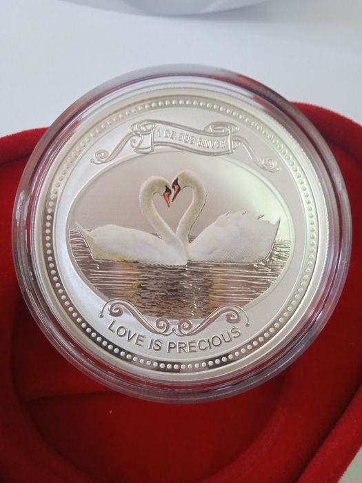 Лебеди / Любовь бесценна (Love is Precious) 2008 r. 1 oz Серебряная