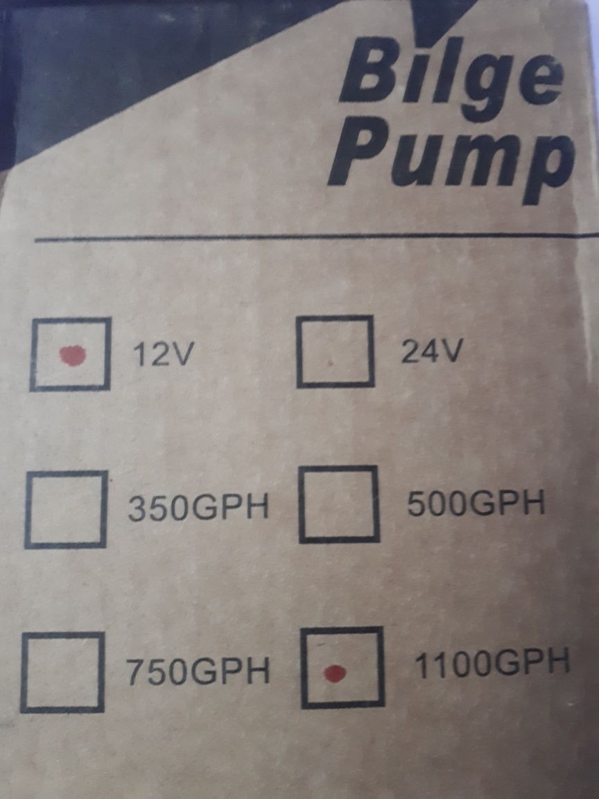 Pompă de apă  sumersibila 12v , 1100 gph.