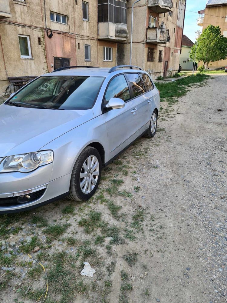 Volkswagen pasat motor 2 Tdi an 2006 stare foarte buna