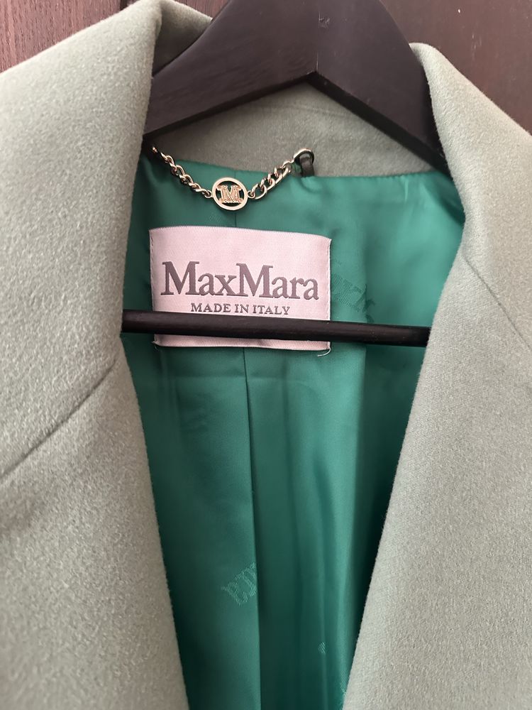 Палто “Max Mara” - вълна и кашмир