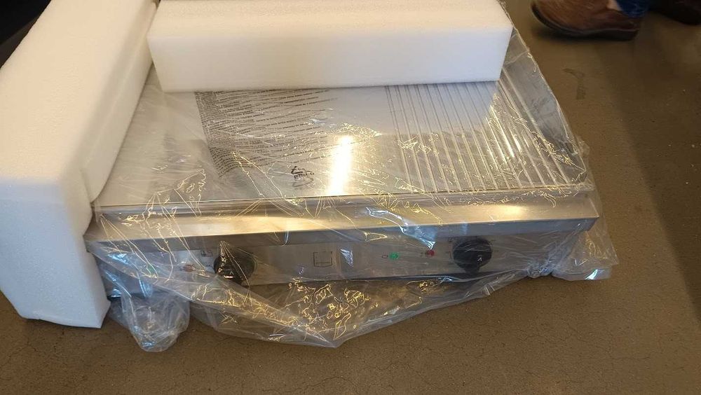grill gratar plita inox 75x45cm 230v 3,5 kw nou 2500 lei
