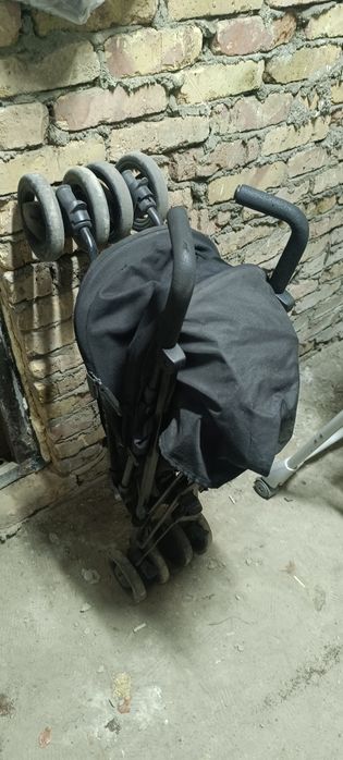 Коляска детская прогулочная