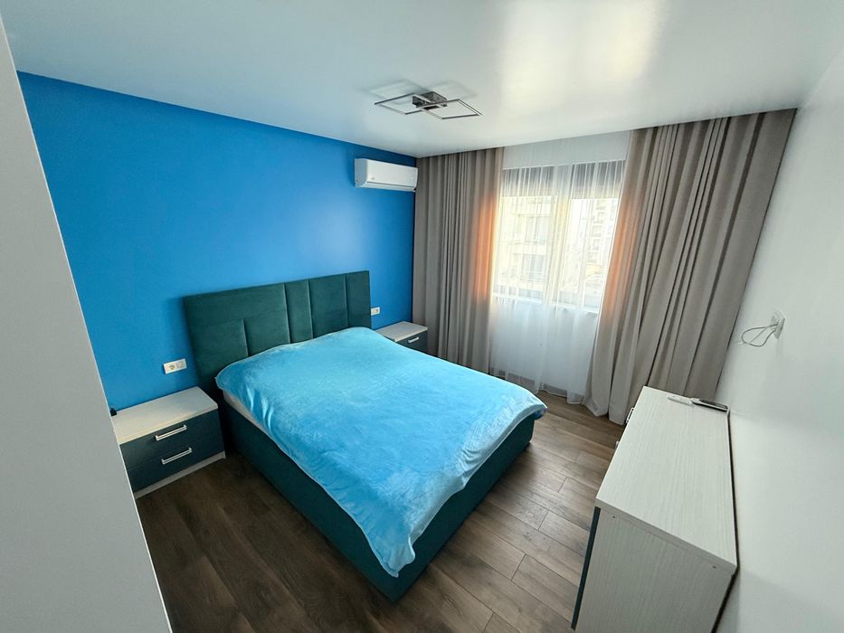Apartament 4 camere Mamaia Nord cu vedere frontala la mare