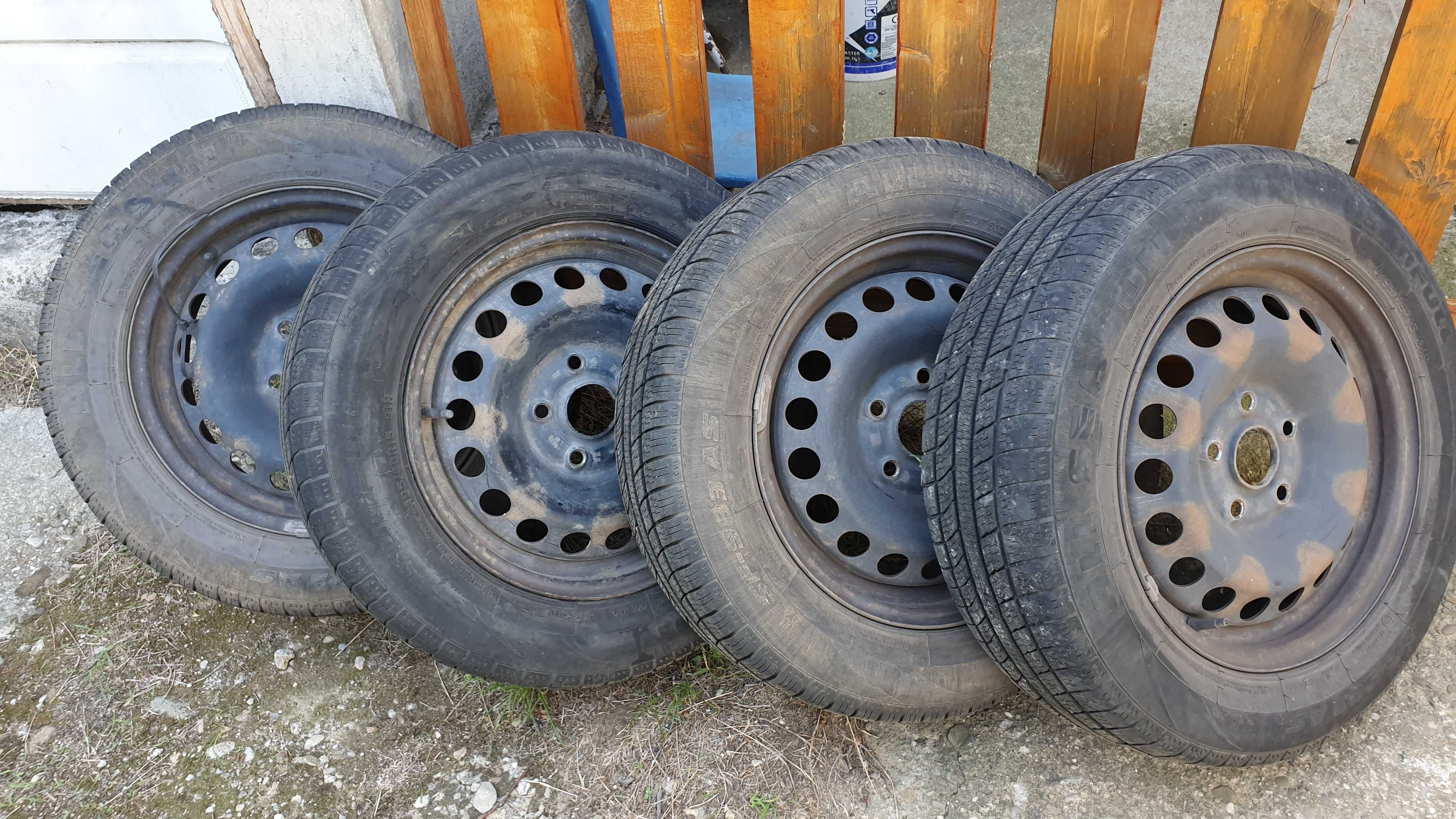 Anvelope cu jante Golf 5