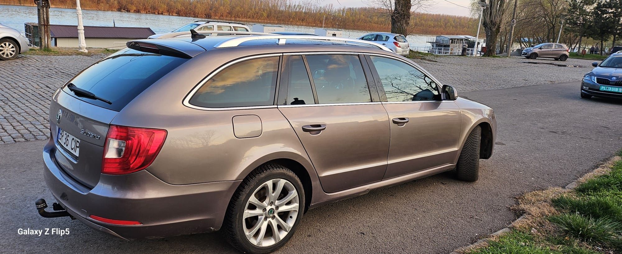 Skoda Superb 2 an 2011 2.0 tdi