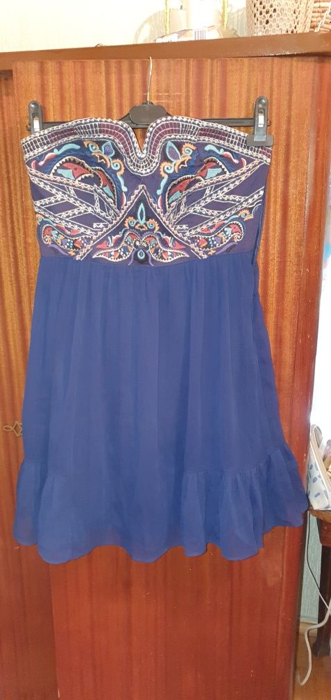 Вечернее платье в синем цвете