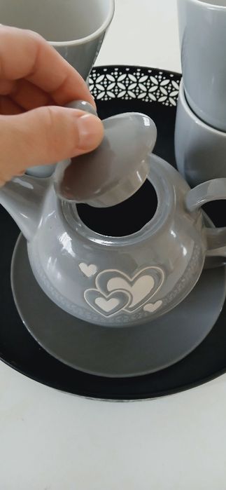 Set vesela cani  ceramica