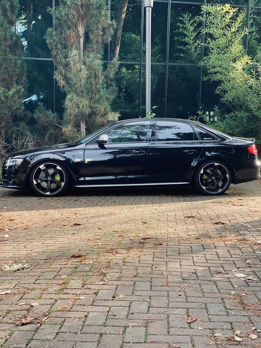 Audi a4 b8 S line