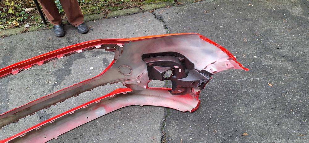 Bara fata Ford Puma ST line Vignale