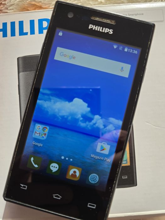 Vând Smartphone Philips S309 fullbox