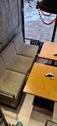 Продам столики из сосны, каркасные диваны для кафе/кофейни