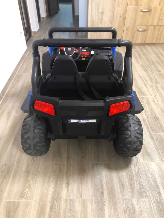 Masinuta electrica copii cu 2 locuri