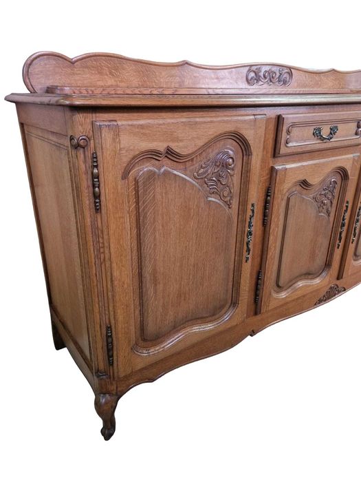 Контрабюфет дресоар от дъбов масив в стил "Луи XV"