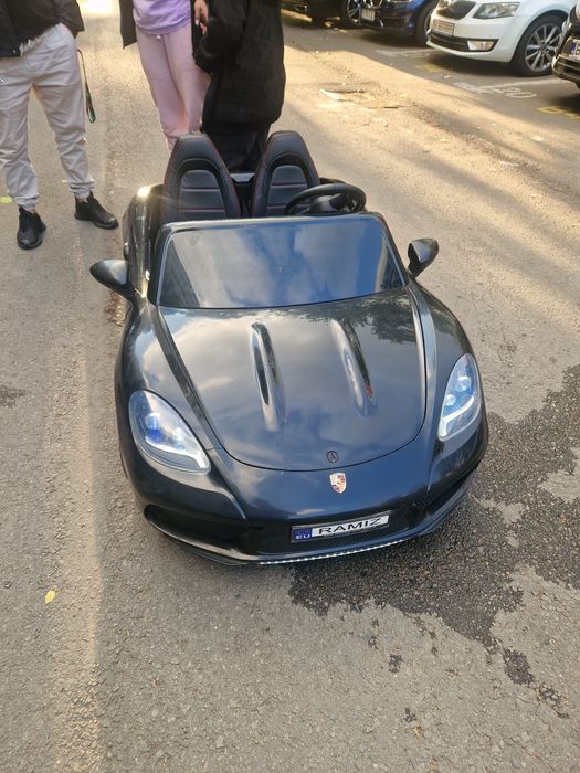 Masinuta Porsche copii