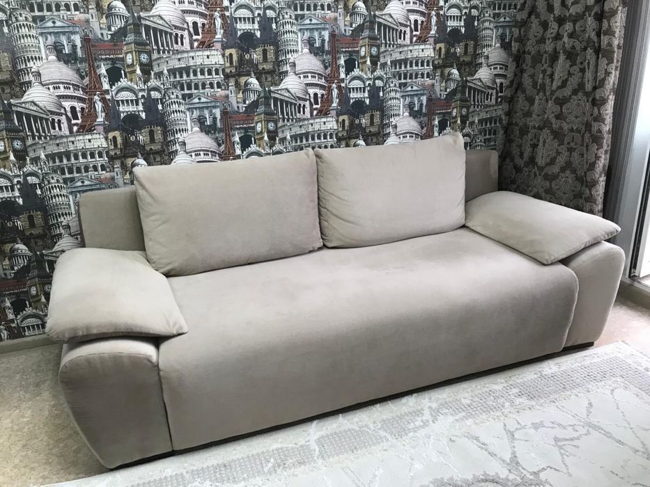 Диван продам срочно