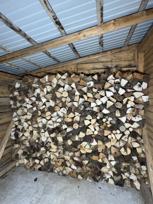 Tai lemne cu drujba/crap lemne pentru foc