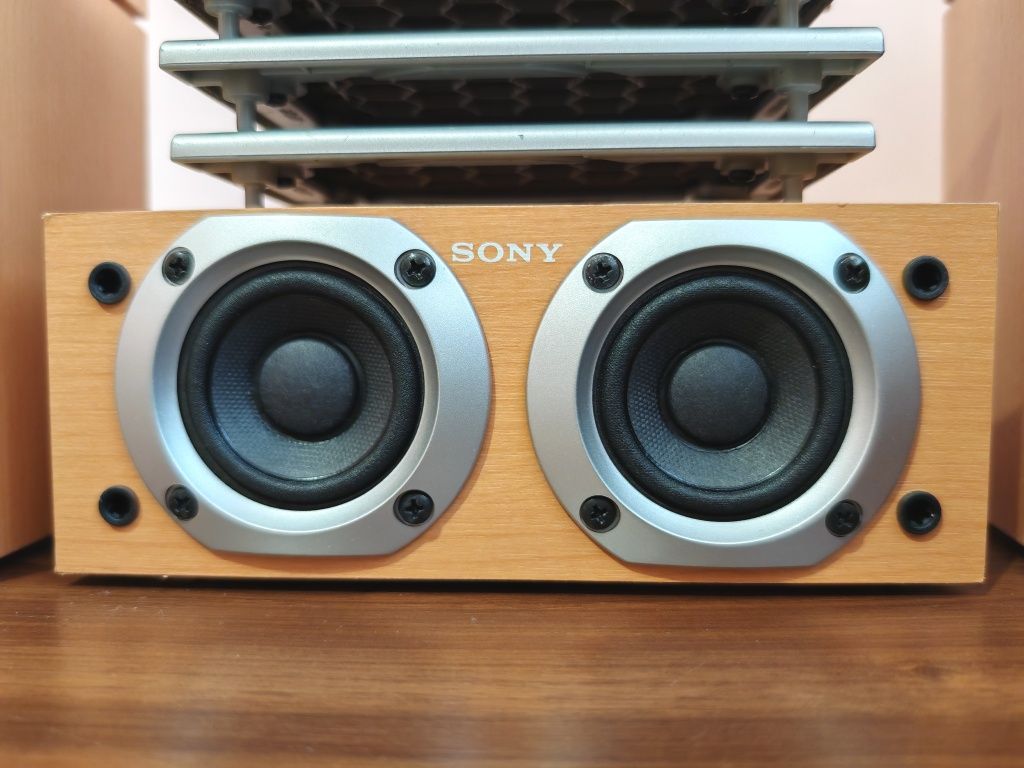 Sony ! Sistem premium 5.0 home cinema. Estetică de raft. Preț fix !