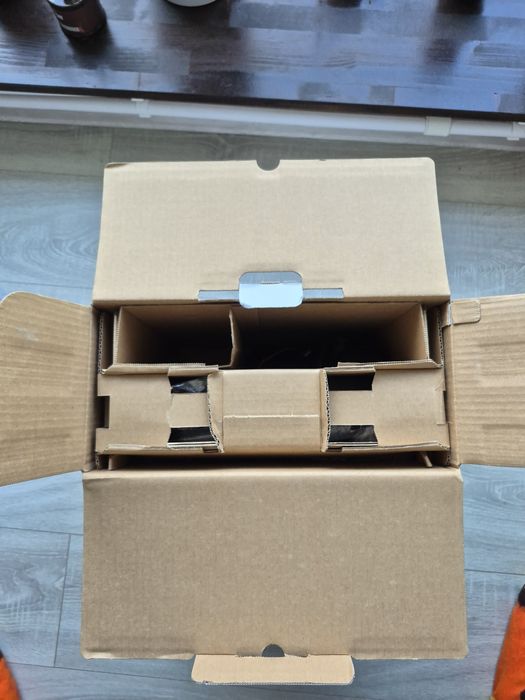 Vand ps3 nou de 250 gb