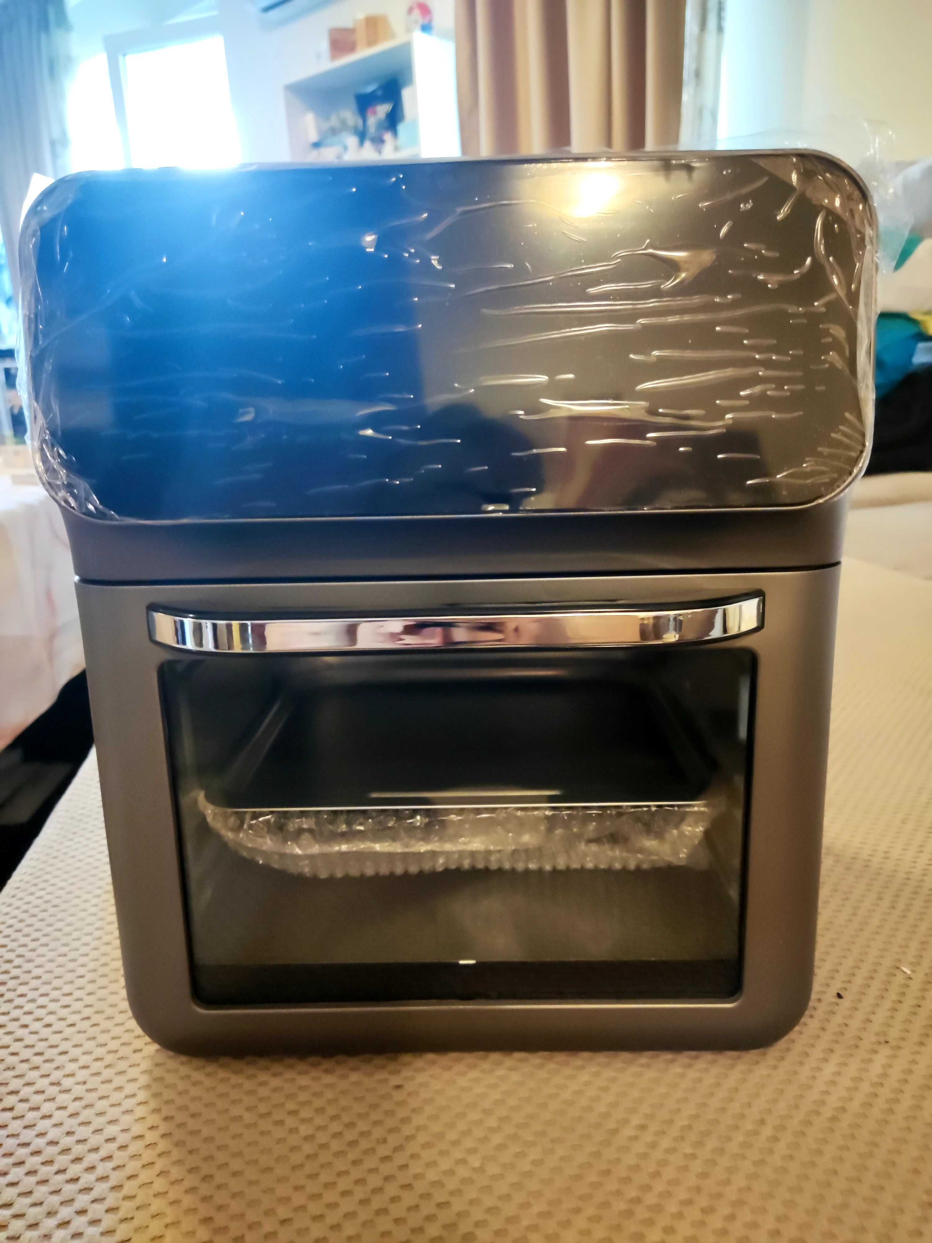 Чисто Нов air fryer