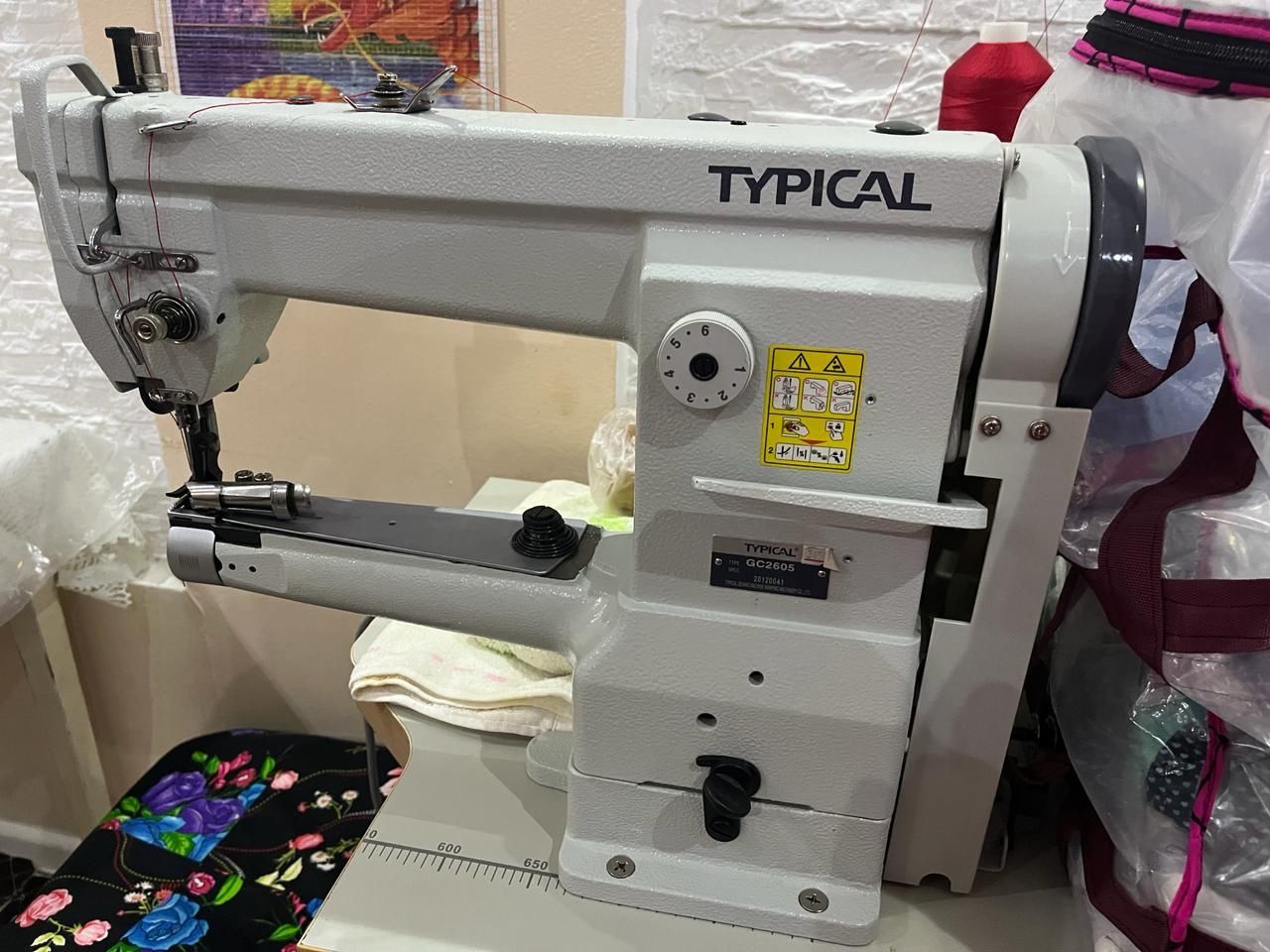 Продам профессиональные швейные машинки