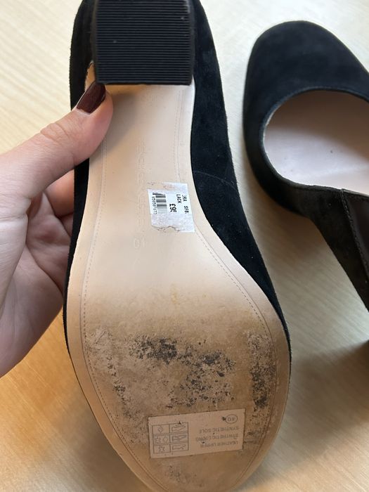 Pantofi cu toc French Connection