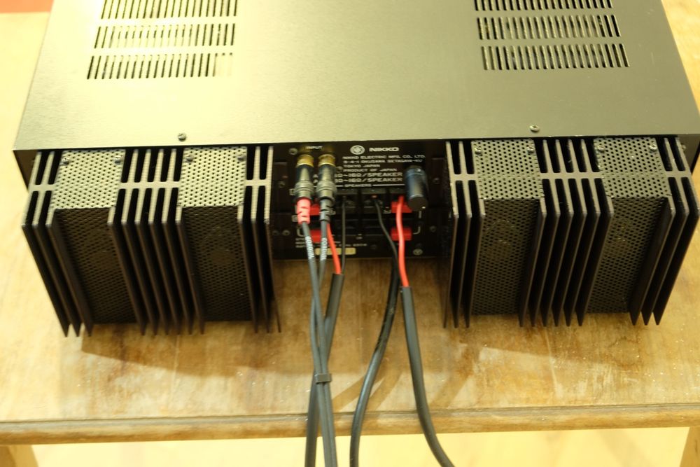 Vand amplificator dual-mono Nikko Alpha 2