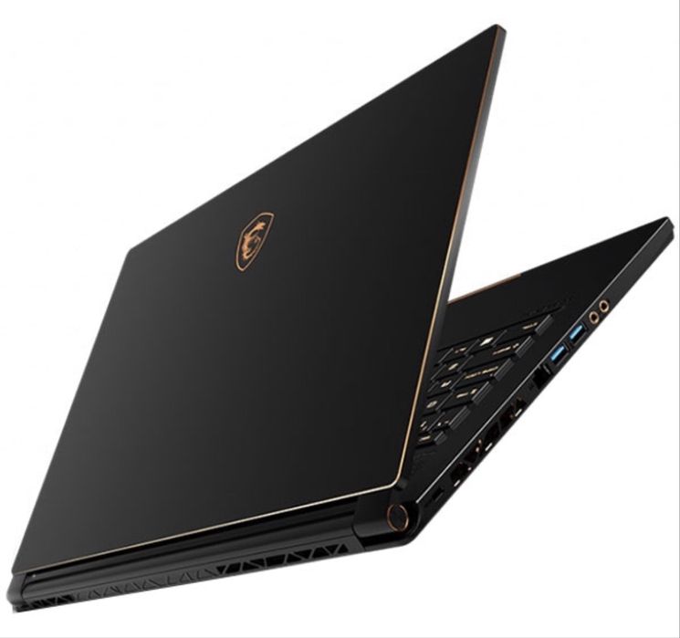 Laptop Gaming MSI GS65 Stealth RTX 2080 max-q