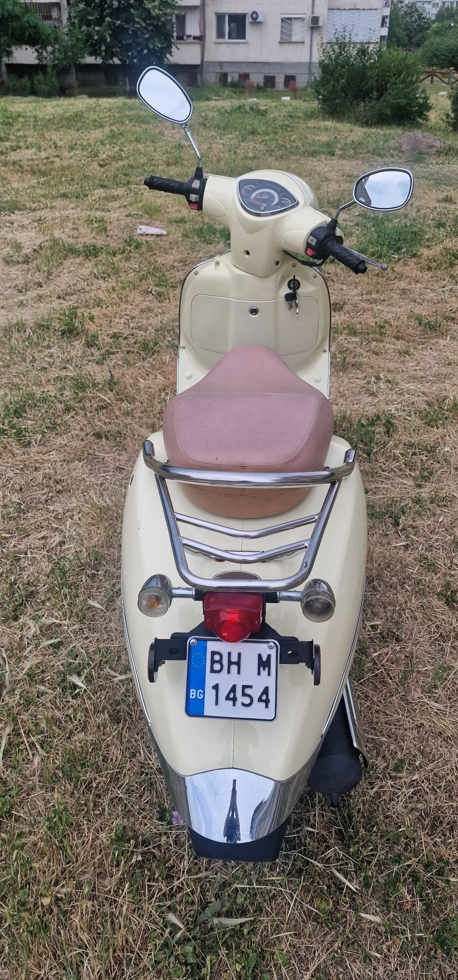 Скутер tauris 50..