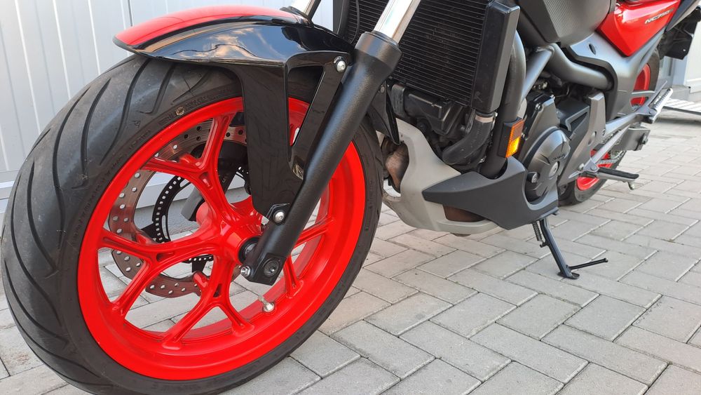 Honda NC750SD an 2016