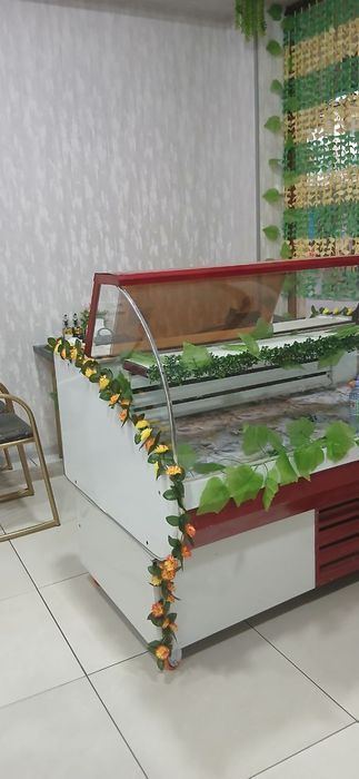 Холодильник сотилади