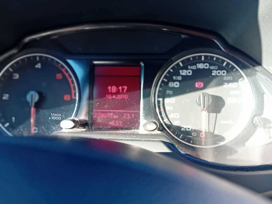 AUDI Q 5 2012  ,12.000 EURO