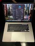 MacBook Pro 16'' i9 / 32GB RAM cu ecran Retina 1TB