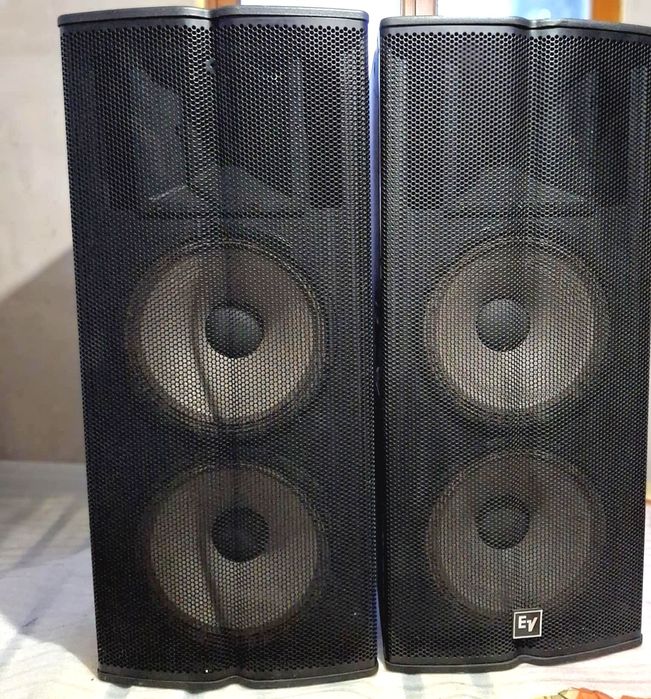 Vand sau schimb doar cu basi sub 18